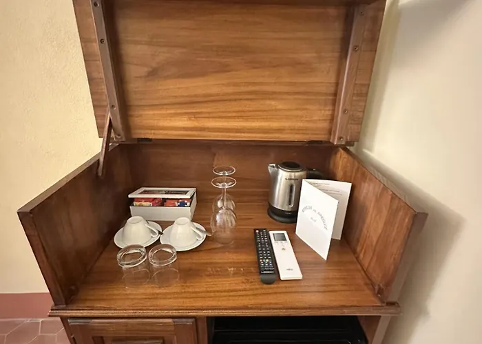 Abbazia Delle Sorelle 4* Novello